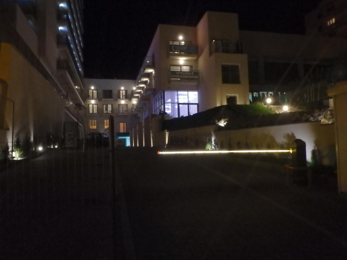 Aparthotel Przy Plazy 米兹多洛杰 外观 照片
